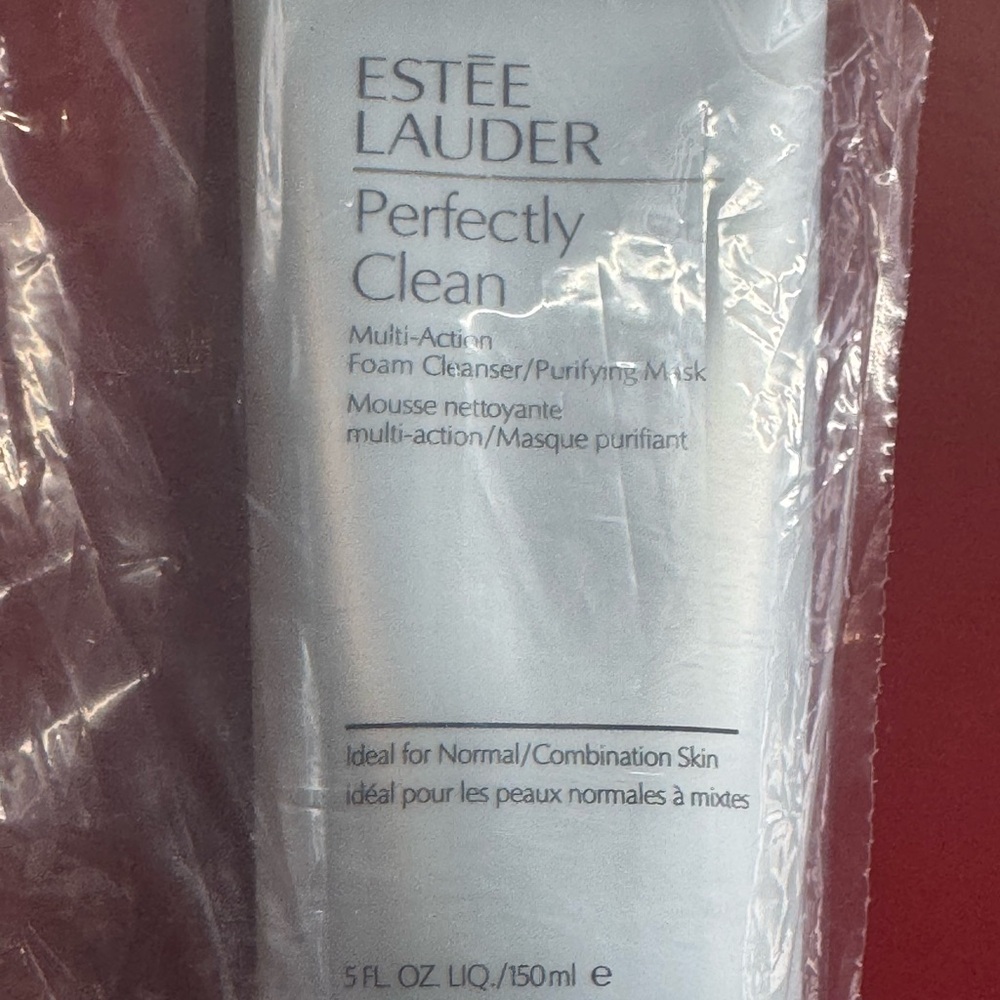 Estee Lauder Perfectly Clean Foam Cleanser